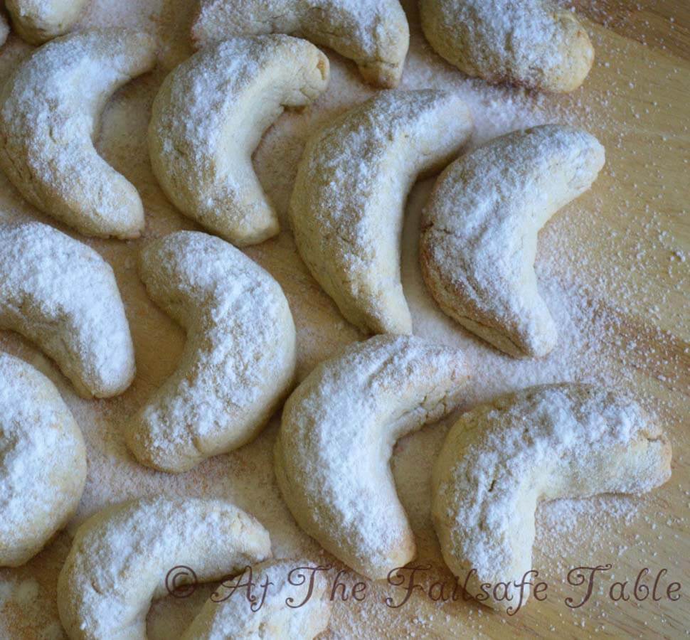 Failsafe Table -Easter Cashew Crescent Biscuits 1