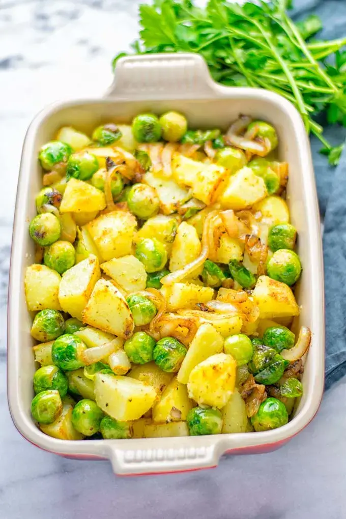 Garlic-Brussels-Sprouts-Potatoes-2.jpg